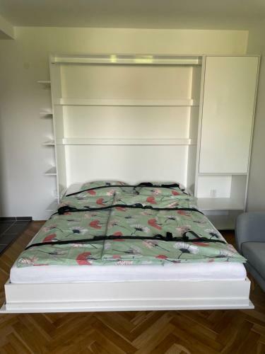 Apartm�n V Kr�tk�