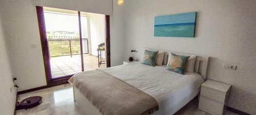 Charming 2-bed Apartment In Ayamonte