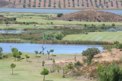 Stunning 2-bed Apartment In Costa Esuri