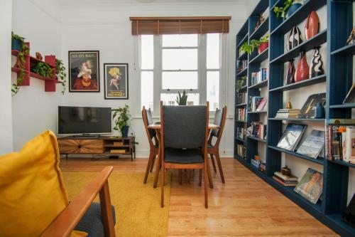 Waterloo Apartment - By Brighton Holiday Lets