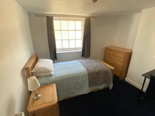Brighton Beach Villa - 5 Double Bedrooms