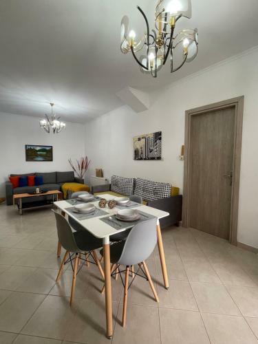 Ioannis (Family House)