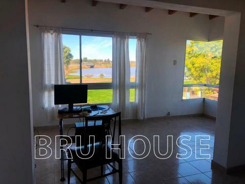 Bru House