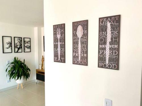 Gorgeous 3 Bedroom Apartment Condo With Balcony