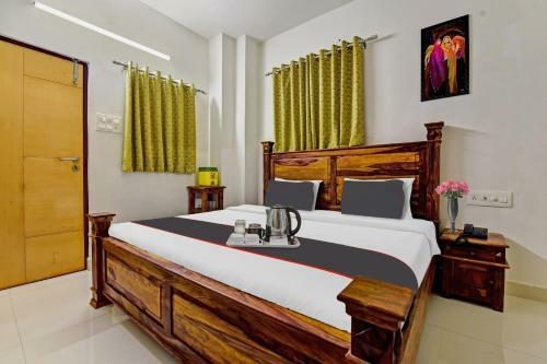 Hotel Collection O 91653 Garg Keshariya Residency