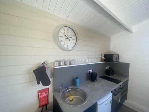 Station Lodge 1 Bedroom Sleeps 2plus2