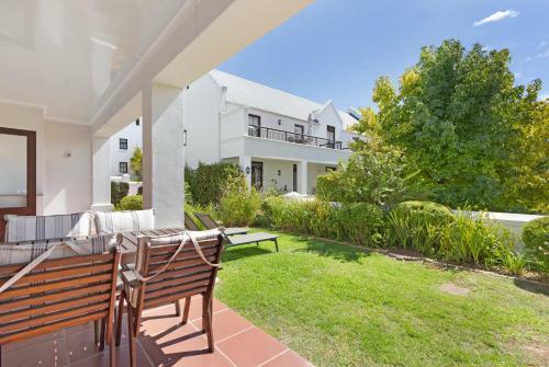 de Zalze Golf Lodge 17 By Hostagents