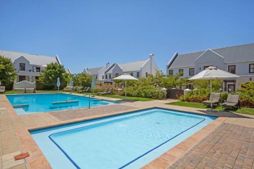 de Zalze Golf Lodge 17 By Hostagents