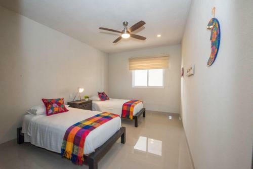Los Azulejos 5d 3 Br By Casago