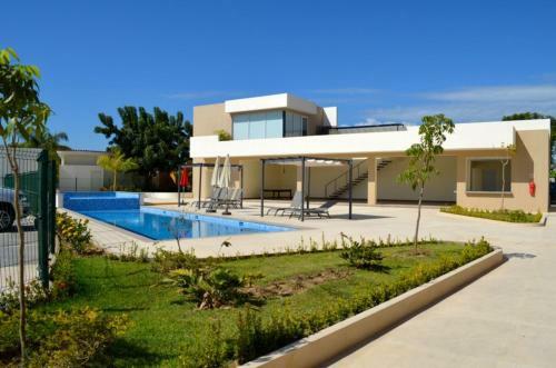 Los Azulejos 5d 3 Br By Casago