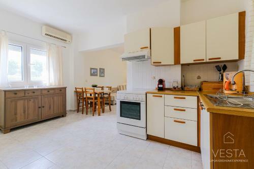 Primrose Maisonette With Private Green Garden