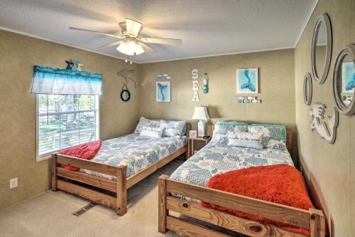 Cozy Steinhatchee House With Fire Pit And Grill!