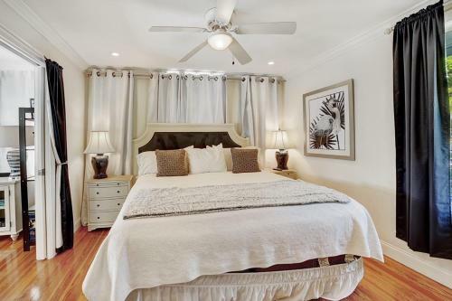 The Blue Pearl 2bd 2ba Private Pool And Garden