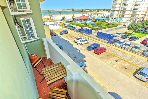 Ocean View Beach Apartment With Pool & Balconies