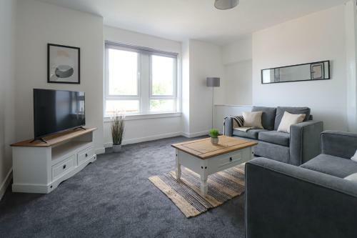 The Cove Apartment
