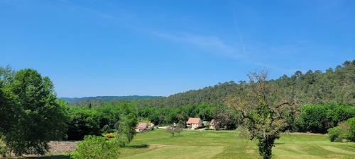 Hostal La Grange, Le Domaine de Brugal