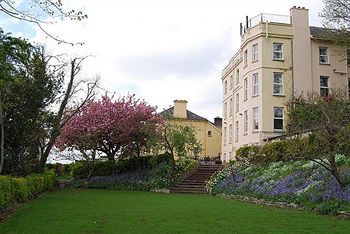 Bed & Breakfast Gabriel House Guesthouse