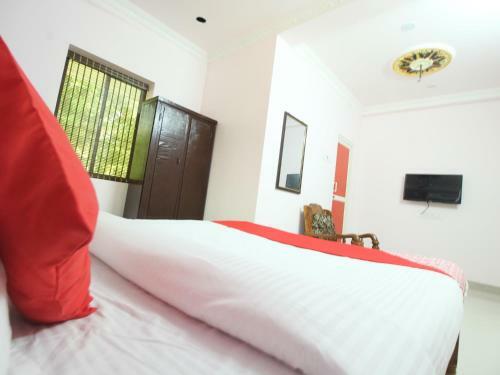 Hostal Jms Brahmin Guest House