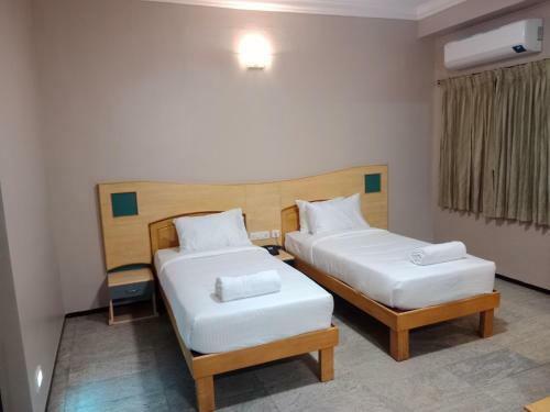 Hotel Vinayaga Excellency By Mango Hill