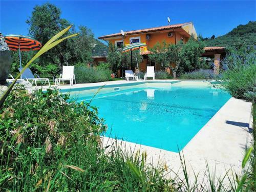 Villa Casa Del Cavaliere Con Terrazza Nel Verde Della Collina Di Sperlonga