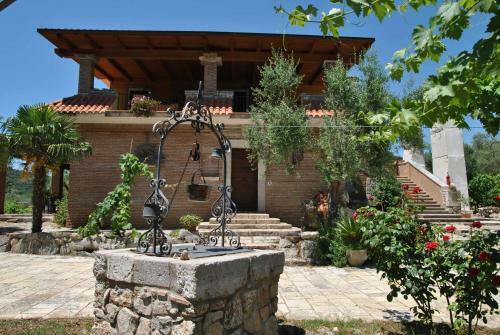 Villa Casa Del Cavaliere Con Terrazza Nel Verde Della Collina Di Sperlonga