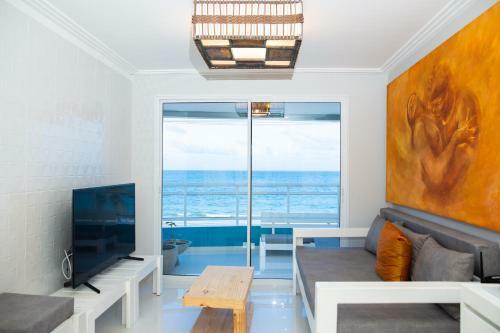 Apartamento Rooftop Corner Beach Apt, Fantasic View Over Ocean