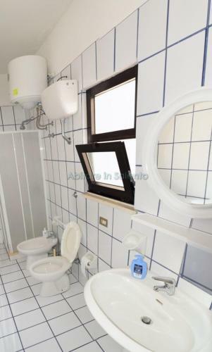 H251 Independent House Sea View With Parking