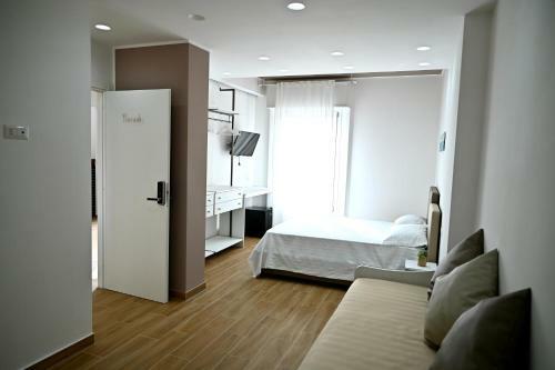 Hostal Kore Suites&apartments