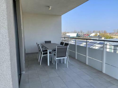 Apartamento Attico Con Terrazzo E Parcheggio Privato