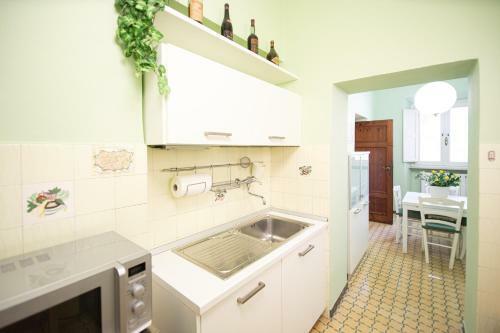 Re Migio Apartment With Terrace And Lift