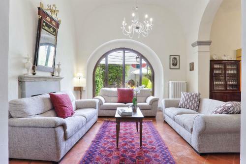 Bed & Breakfast Charming Villa Marcialla