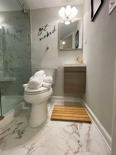 Luxurious 3 Bedroom Fells Point Townhome