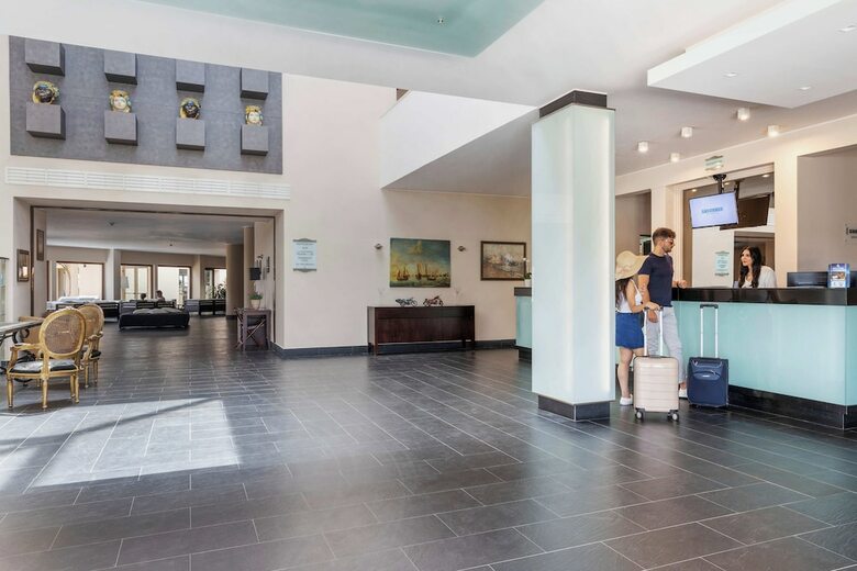 Hotel Falconara Charming House & Resort