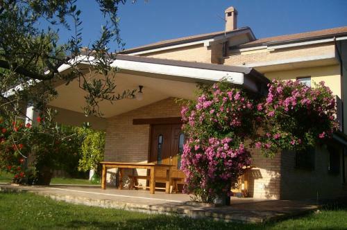 Villa Naira B&B