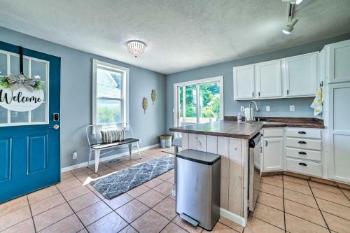 Large Home - Near Downtown, Beach And Marina!