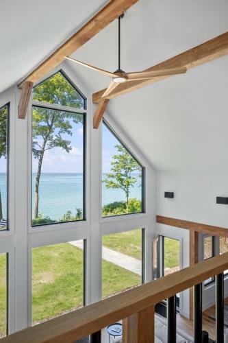 Lake Michigan - Private Waterfront Home