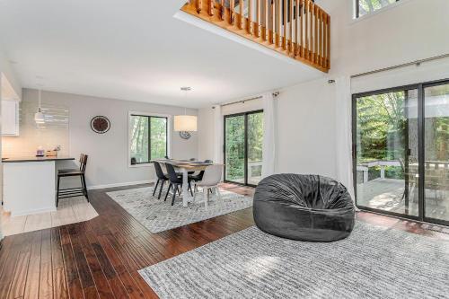 Lovely Lakewood Getaway