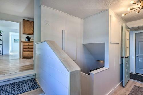 Updated Traverse City Home - Steps To Bay!