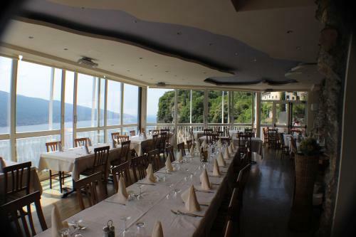 Hotel Miralago