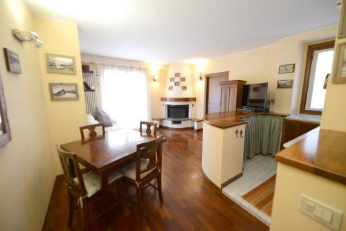 Luxury Apartment [private Parking-wifi-netflix]