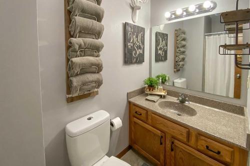 Apartamento Walk-in Condo With 2 Pools, Deck 1 Mi To Sdc!