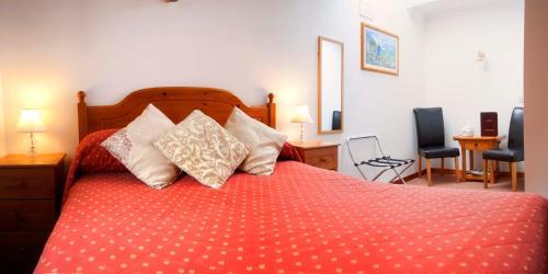 Hazelbrook Bed & Breakfast