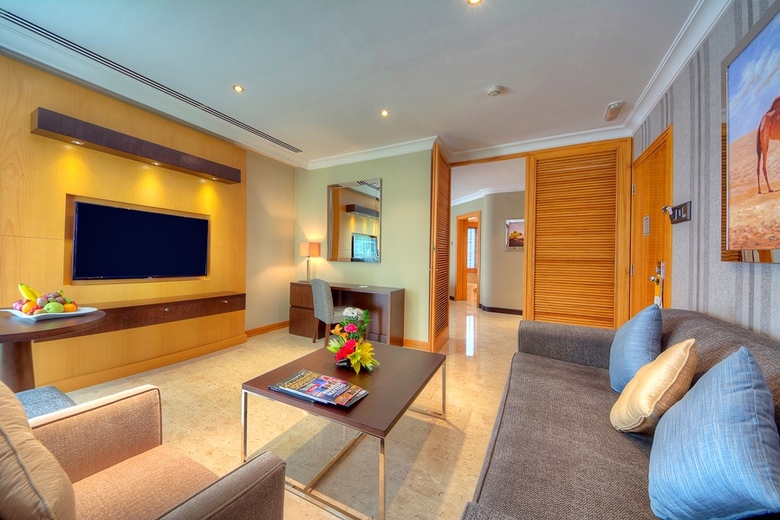 Hotel Dubai Marine Beach Resort & Spa