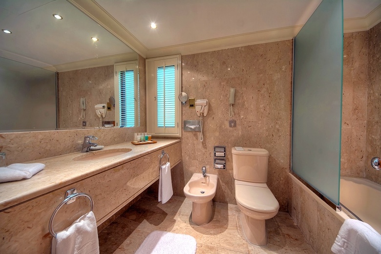 Hotel Dubai Marine Beach Resort & Spa