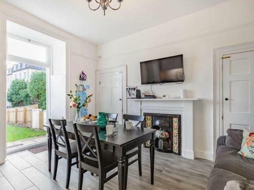 Lovely Villa 3 King 1 Double 1 Double Sofa 1 Bunk