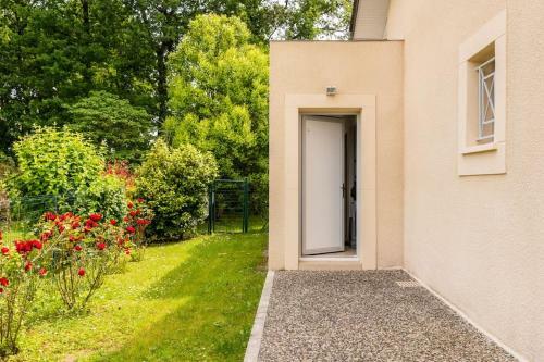 Cocon Piscine Aux Portes de Pau - � Cocon