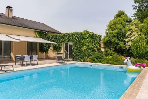 Cocon Piscine Aux Portes de Pau - � Cocon