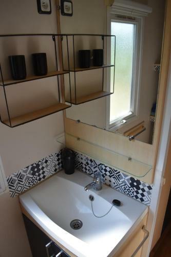 Mobil-home Sur Terrain Bucolique