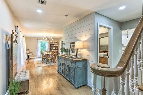 Gorgeous Montgomery Home With Seasonal Pool!