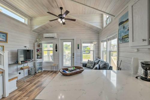 Modern Flat Rock Tiny House With Community Pool